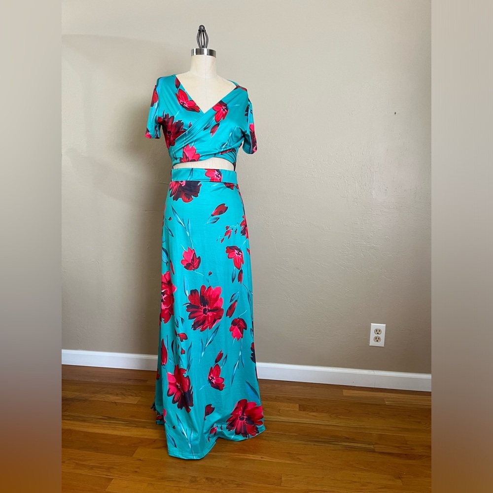 two piece floral set, wraparound top, high waisted, high slit on bottom.